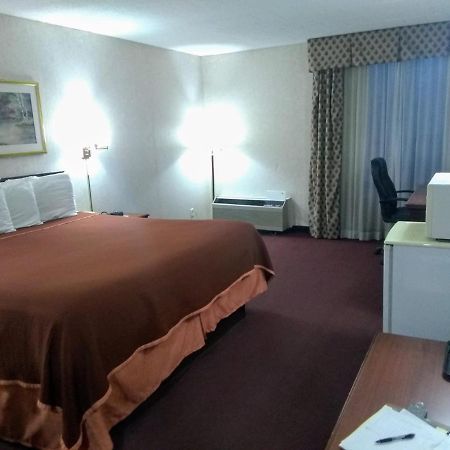 Howard Johnson By Wyndham Bartonsville/Poconos Area Εξωτερικό φωτογραφία