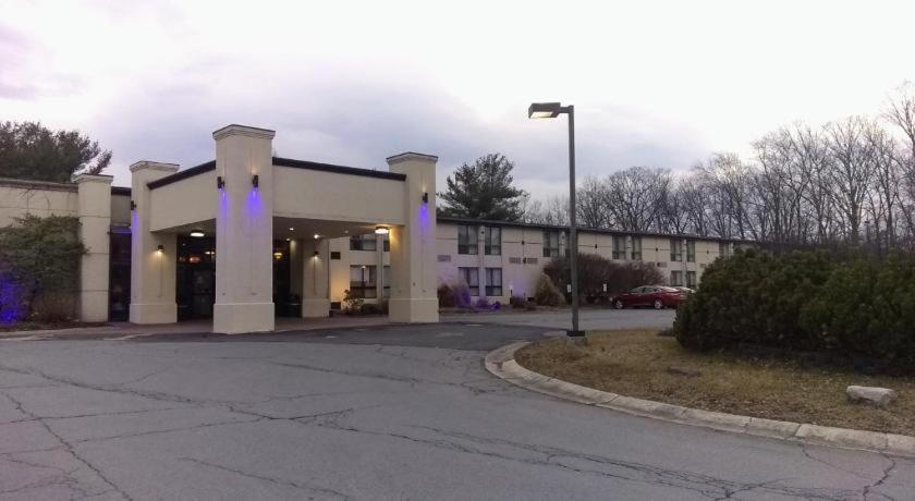 Howard Johnson By Wyndham Bartonsville/Poconos Area Εξωτερικό φωτογραφία
