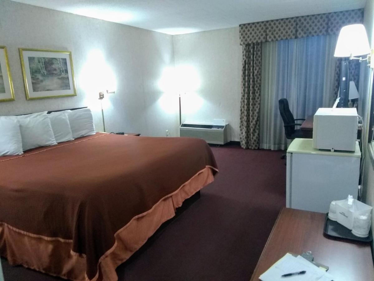Howard Johnson By Wyndham Bartonsville/Poconos Area Εξωτερικό φωτογραφία