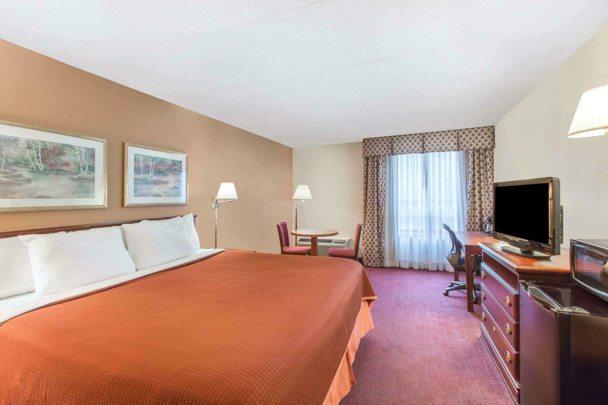 Howard Johnson By Wyndham Bartonsville/Poconos Area Εξωτερικό φωτογραφία